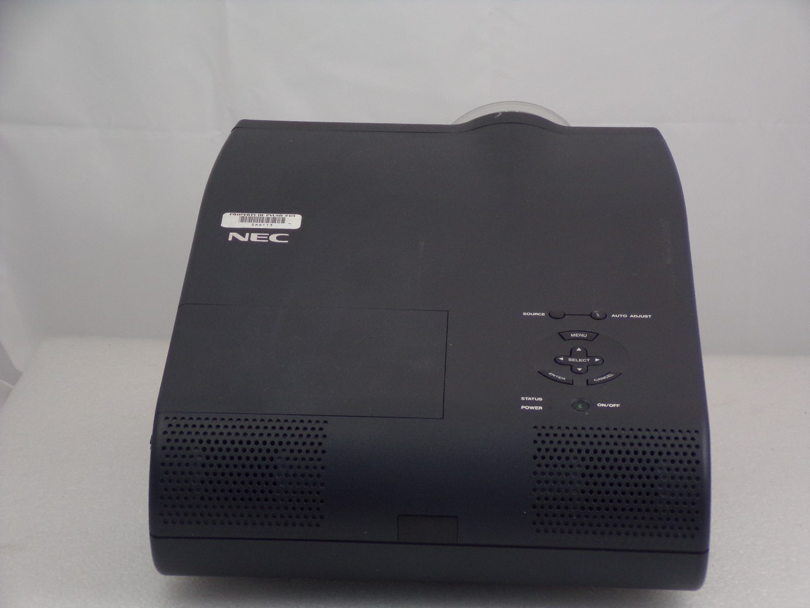 NEC MultiSync MT840 Projector SVGA Conference Room Projector Used