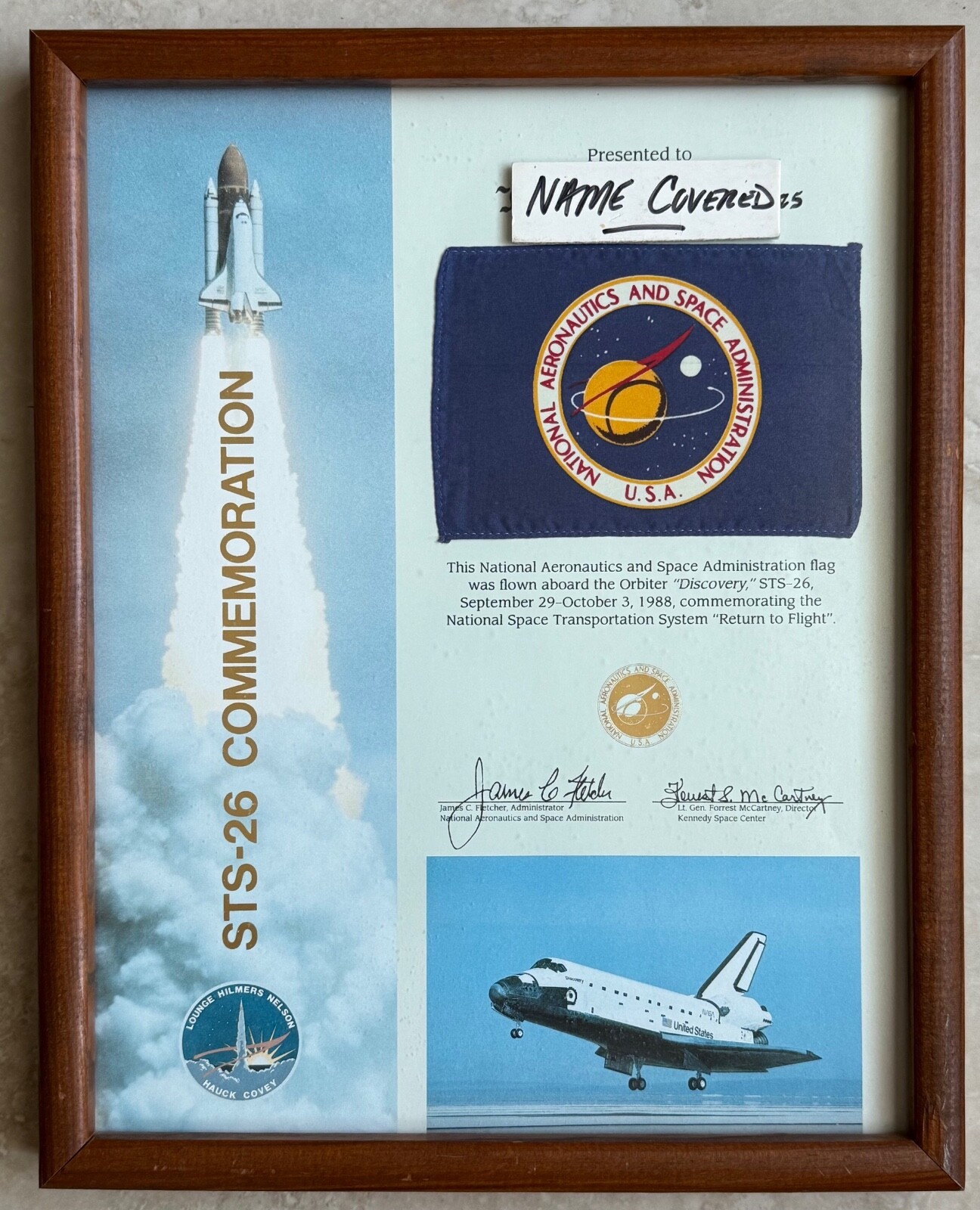 STS-26 SPACE SHUTTLE DISCOVERY FLOWN IN SPACE PRESENTATION FLAG NASA