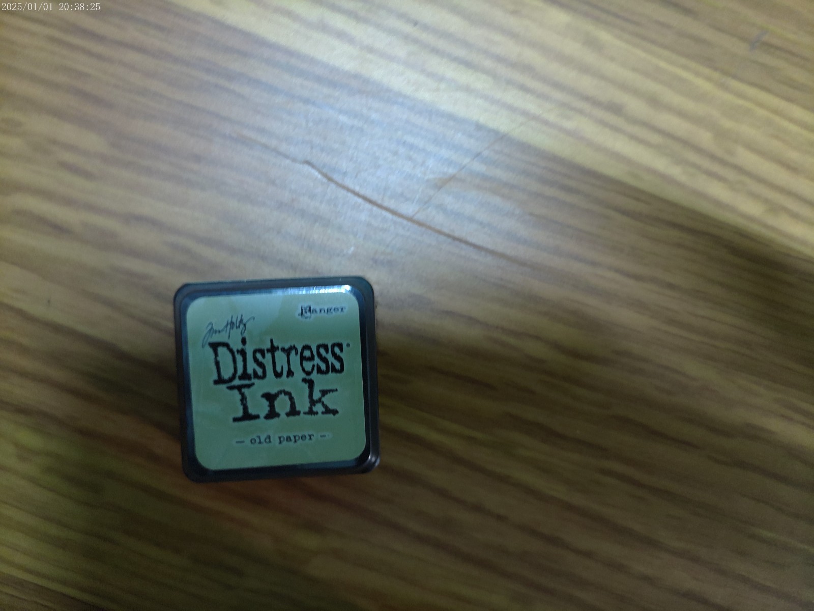 Tim Holtz Distress Ink Pad + Reinker Bundle - Old Paper.