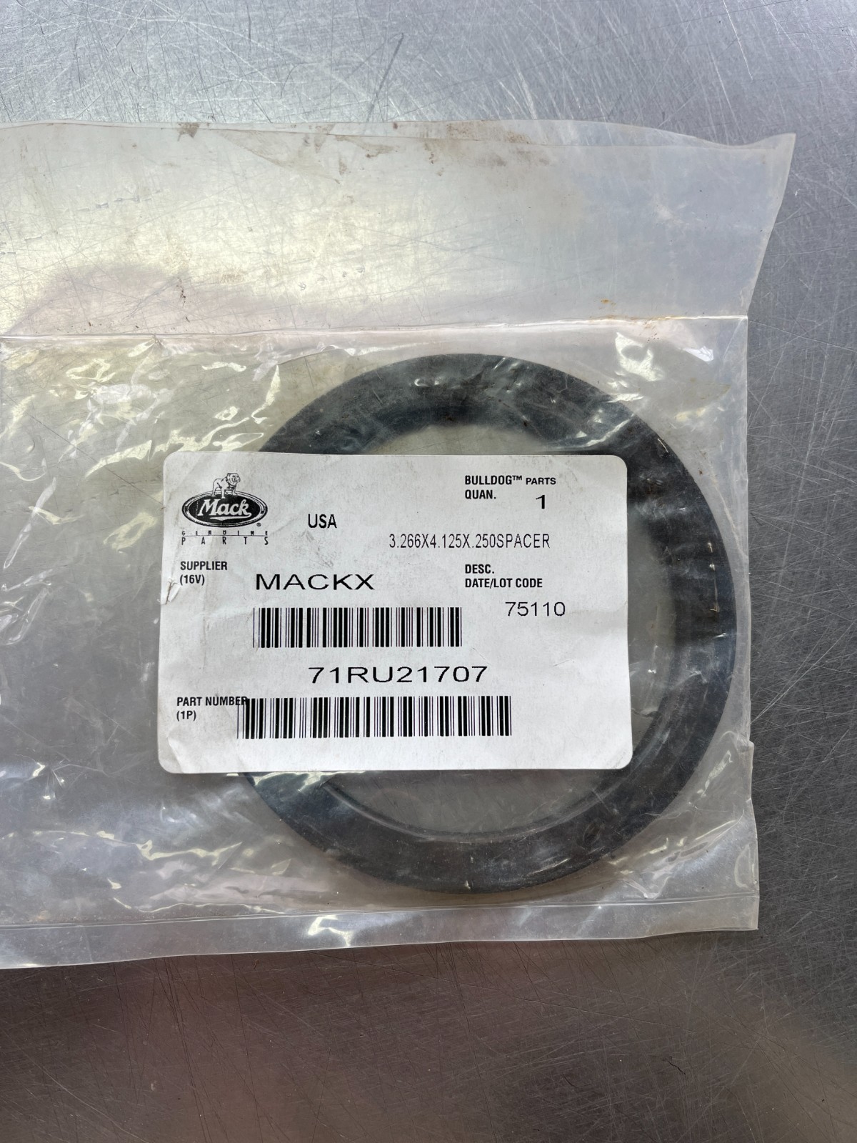 71RU21707  OEM  MACK  SPACER WASHER  Bulldog  Volvo 25631412