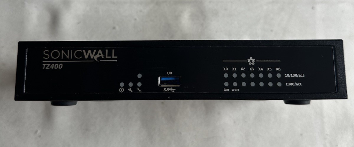 SonicWALL TZ400 Network Security Firewall APL28-0B4 w/ AC Adapter