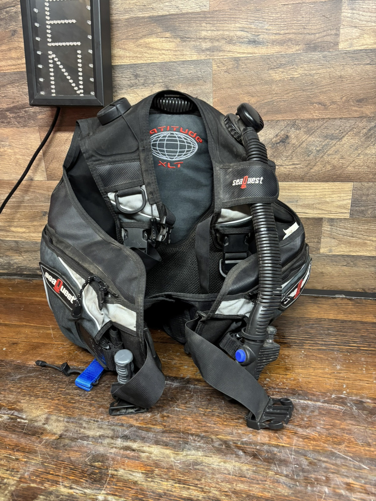 Seaquest Latitude XLT Scuba Diving Vest SMALL