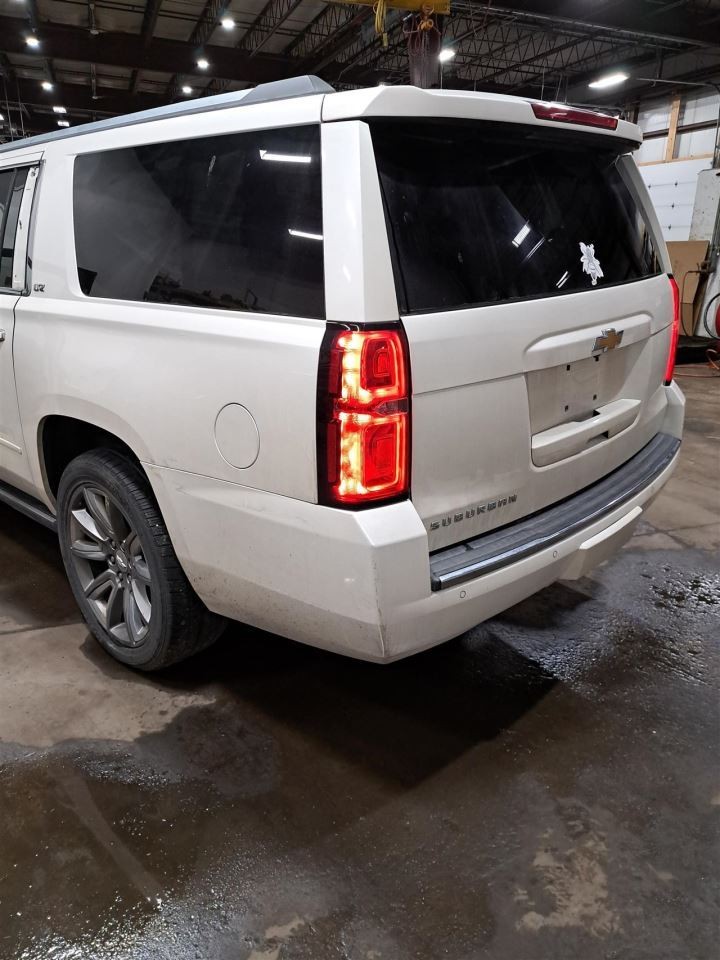 2015 Suburban 1500 Jack Sku#4379690