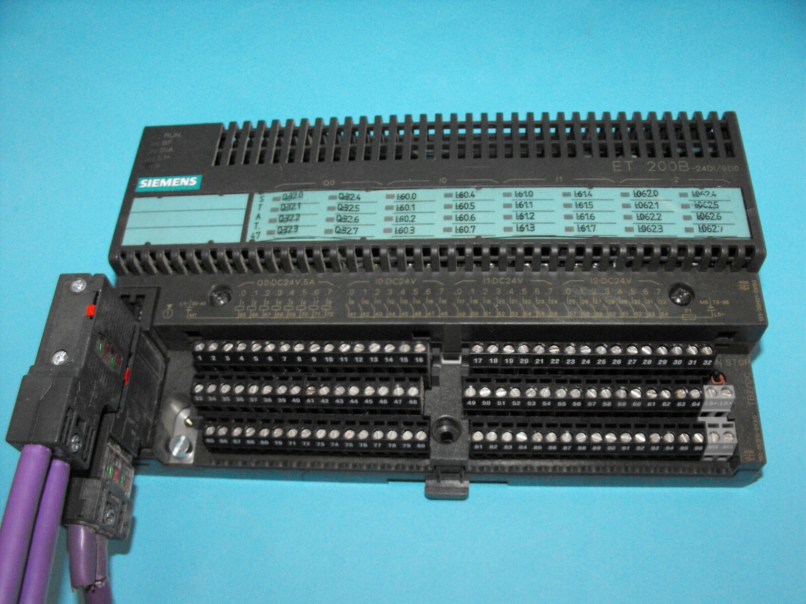 Siemens 133-0BN01-0XB0.SIMATIC S7 ET200B Output Module.USED