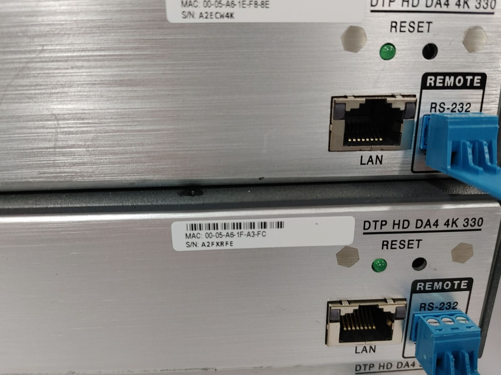 Extron DTP HD DA4 SERIES 4K 330 DTP Distribution Amplifier