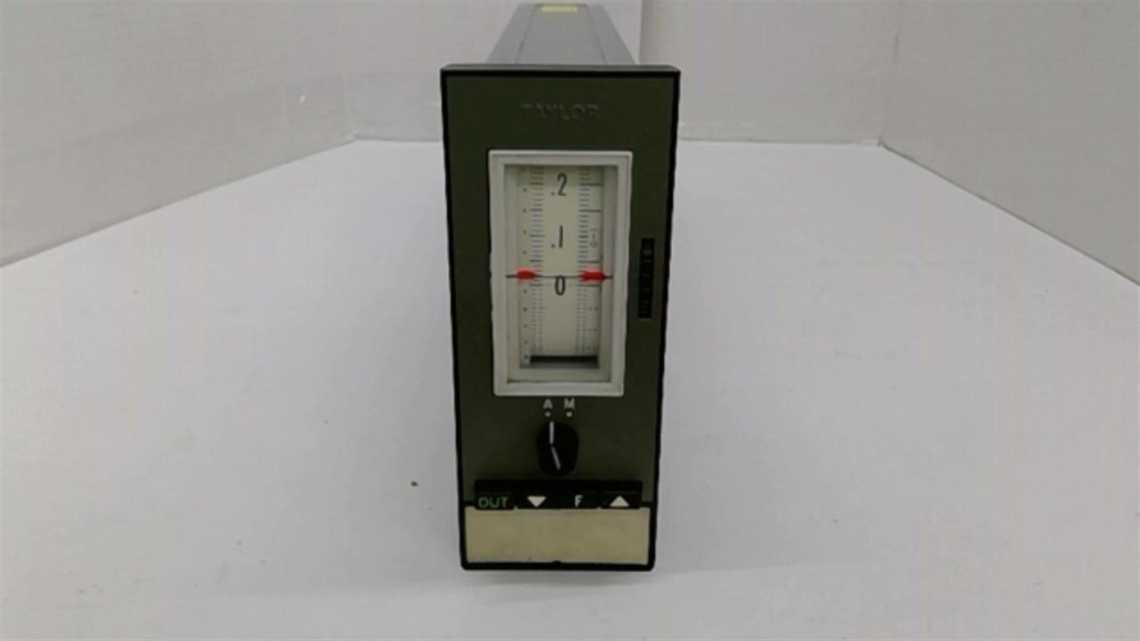 Taylor Instrument 1304RK10004-13065B Indicating Controller