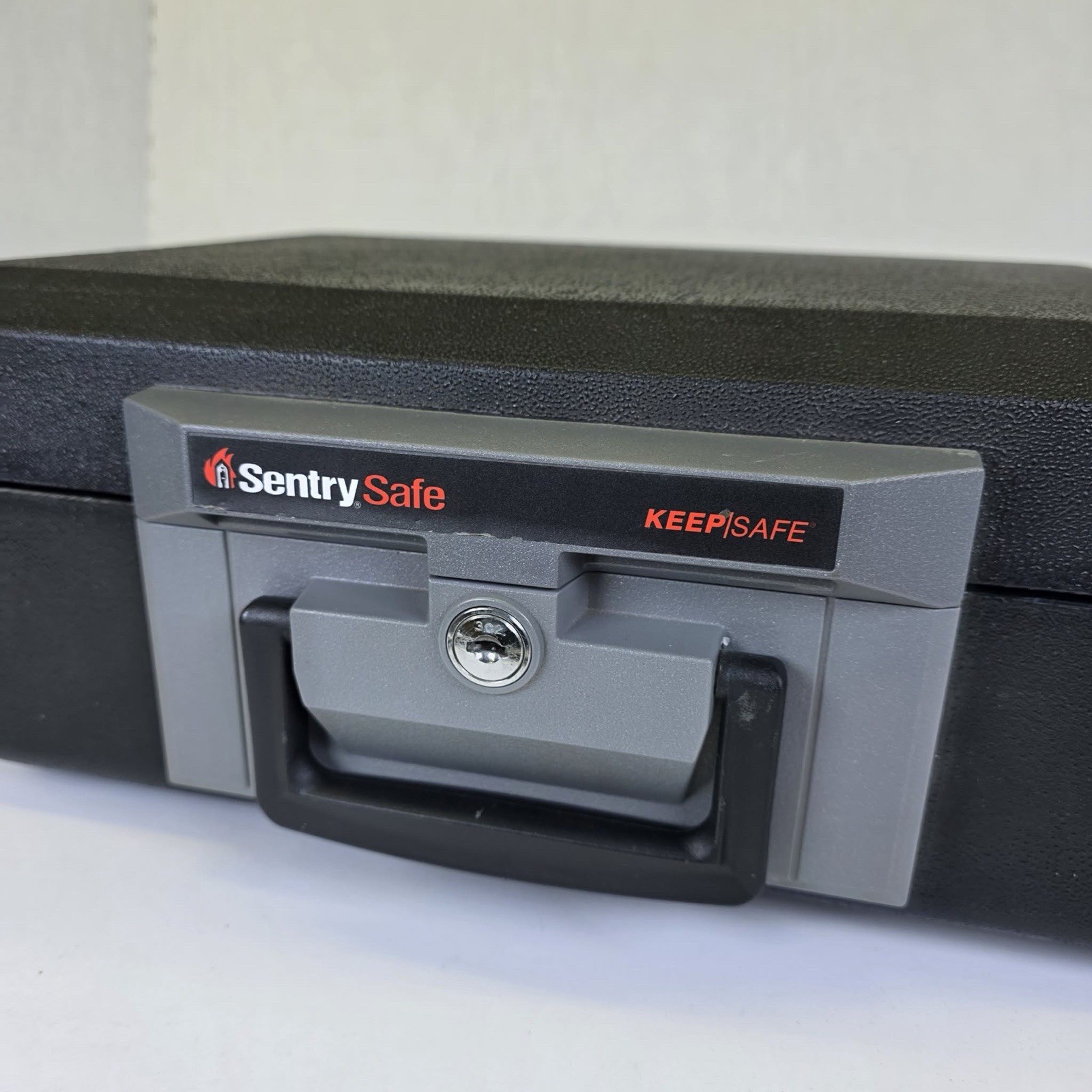 SentrySafe R4132 fire-rated chest NO KEYS