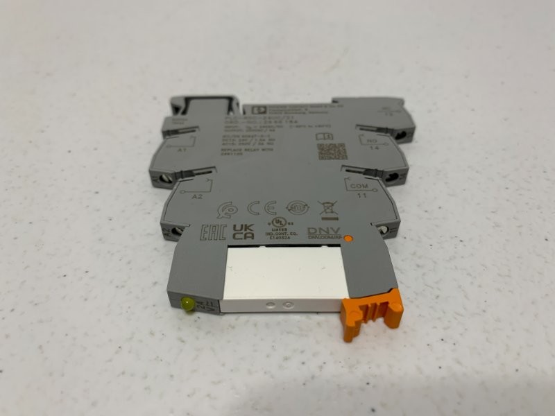 Phoenix Contact 2966184 Relay Module 24VDC 250VAC 6A
