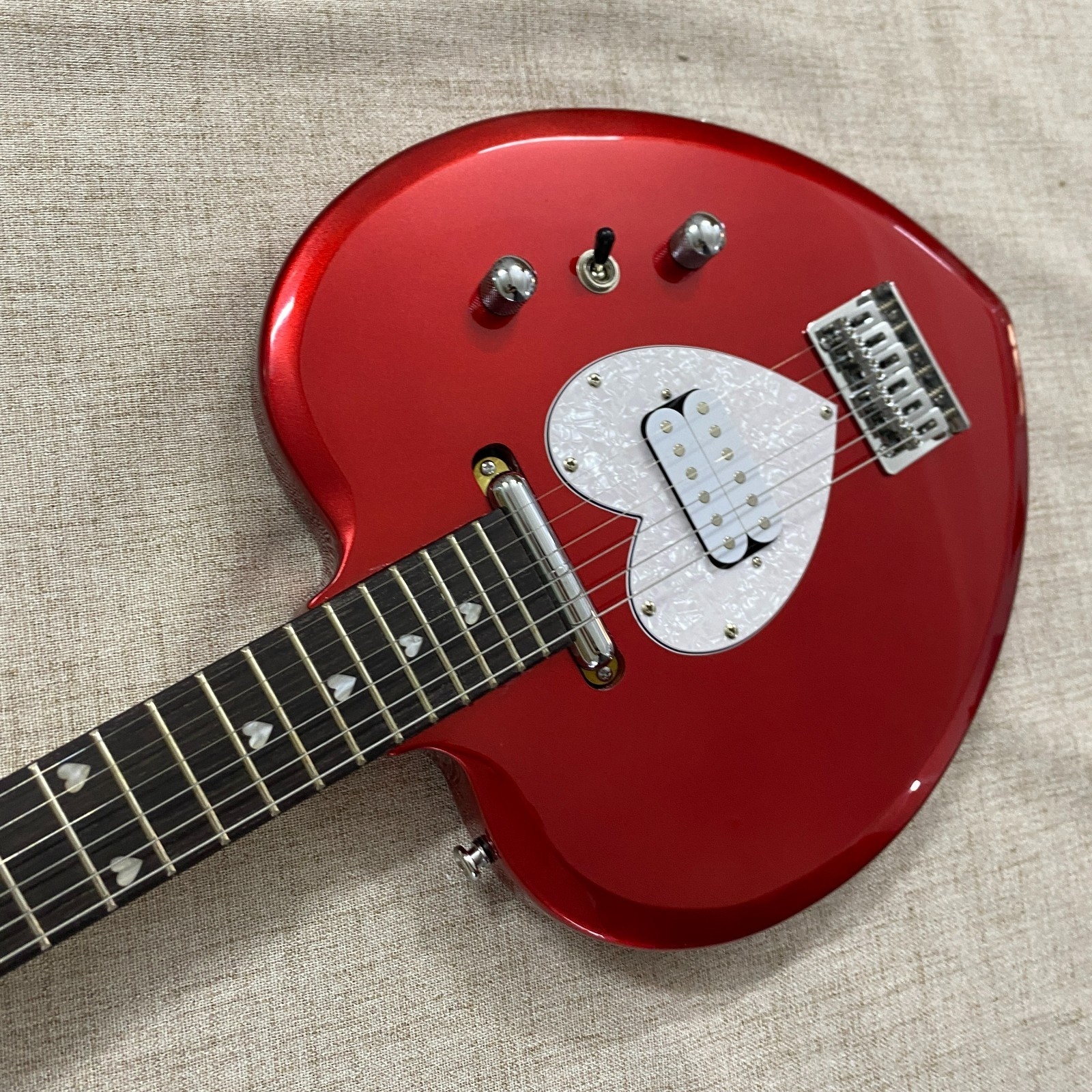 Time-limited Red Daisy Rock Heartbreaker Electric Guitar low price