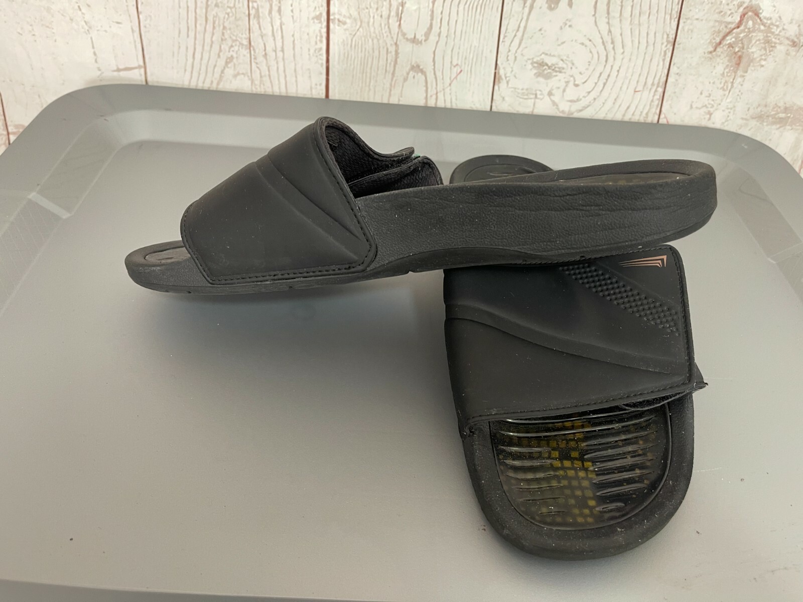Cooper Live Limitless Slides Flip Flops Sandals Black Size 10B