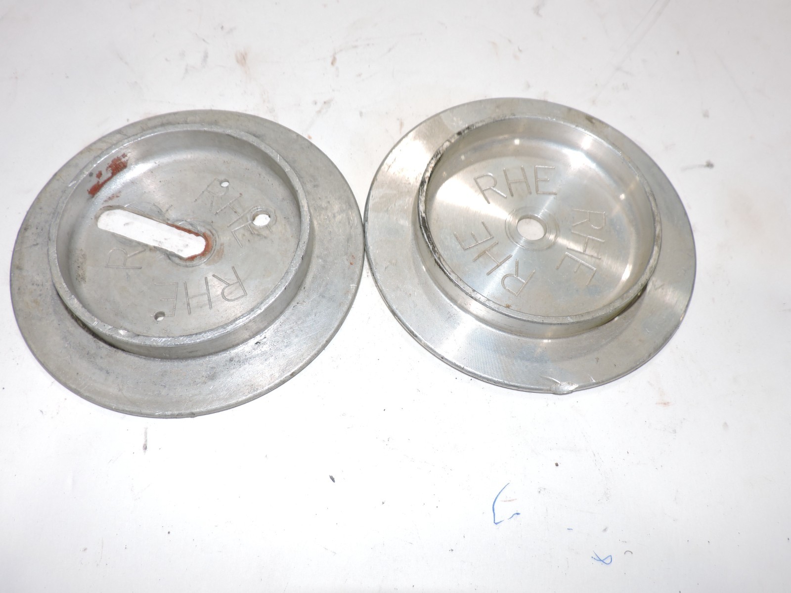 (2) RHE Aluminum lower rear spring cups 5" spring 3 1/2" OD late Model Nascar