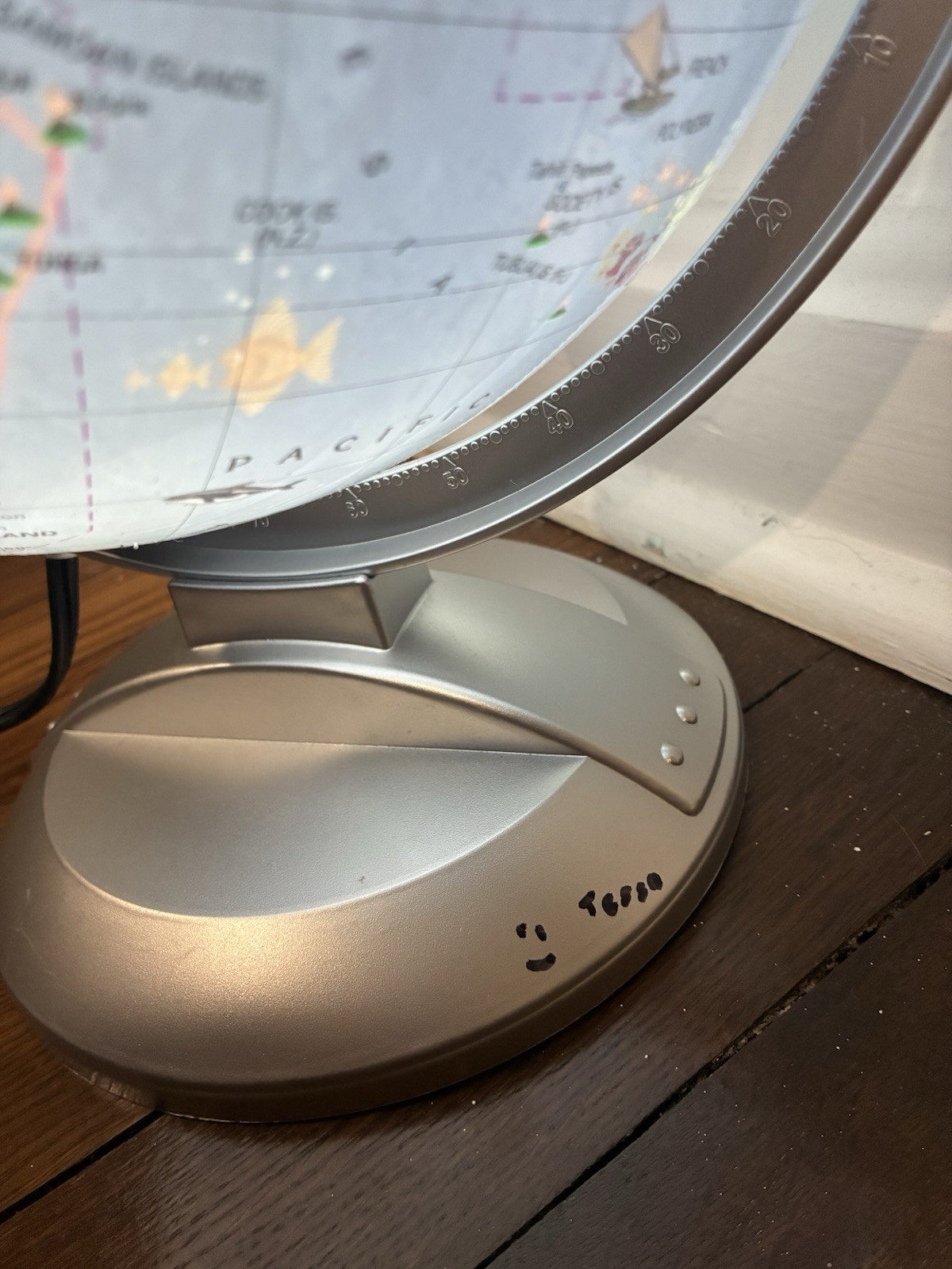 Replogle Globes 10 Inch Diameter Model #12534 LIGHTS UP Working