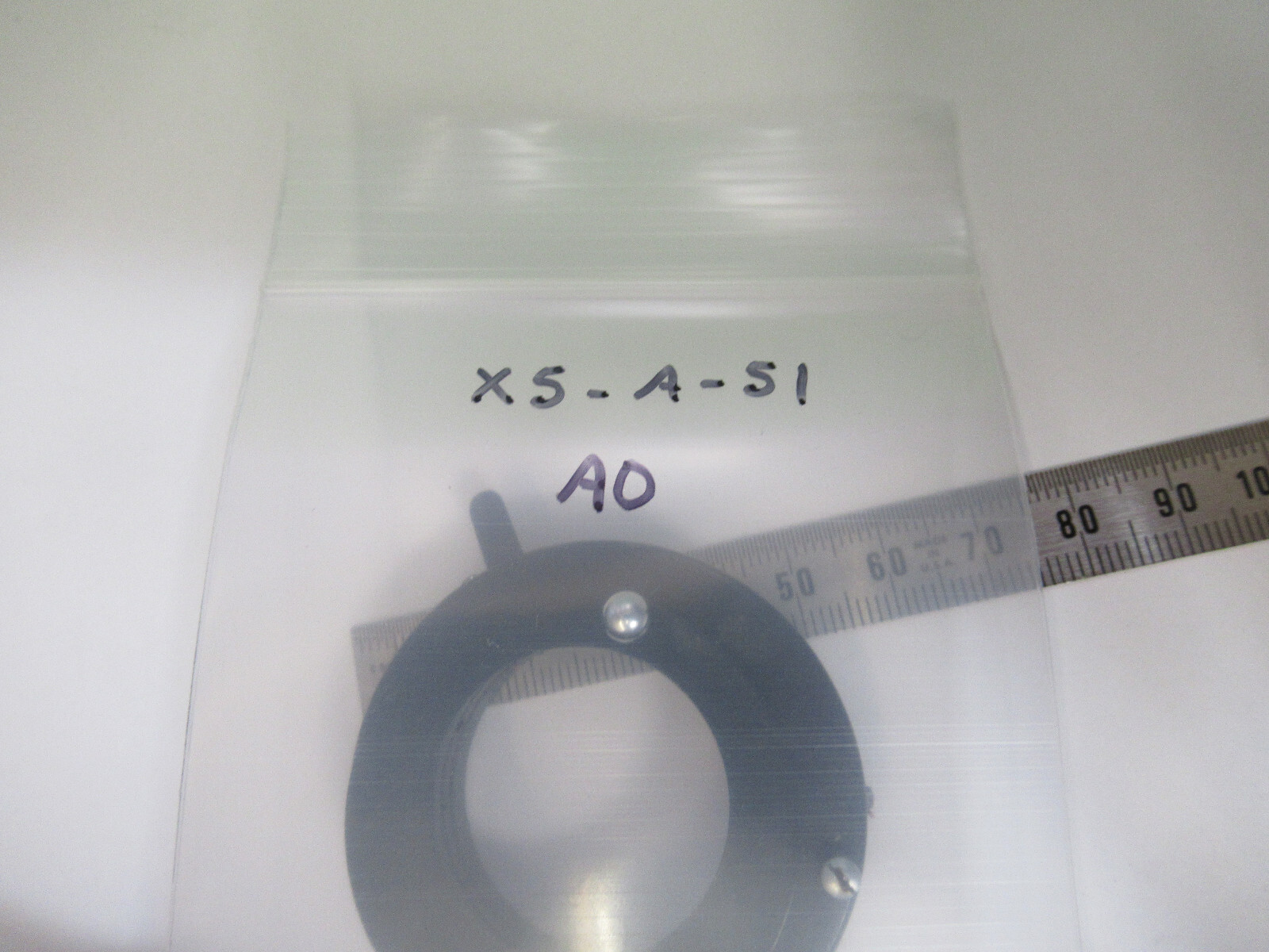 AO AMERICAN OPTICS DIAPHRAM IRIS MICROSCOPE PART AS PICTURED X5-A-51