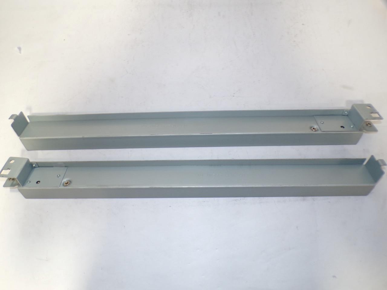 NetApp 111-00595 111-00596 Rail Kit For DS2246 DS4243 FAS3240 (V5552)