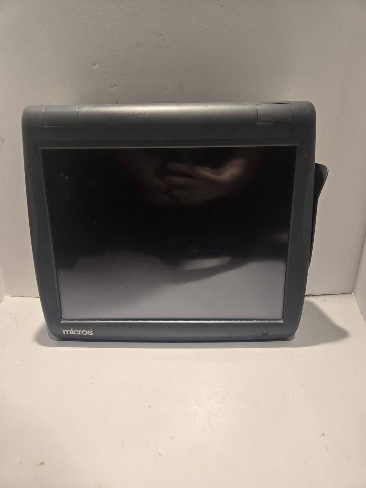 Micros WorkStation 5A System POS Touchscreen 400814-101  Powers ON