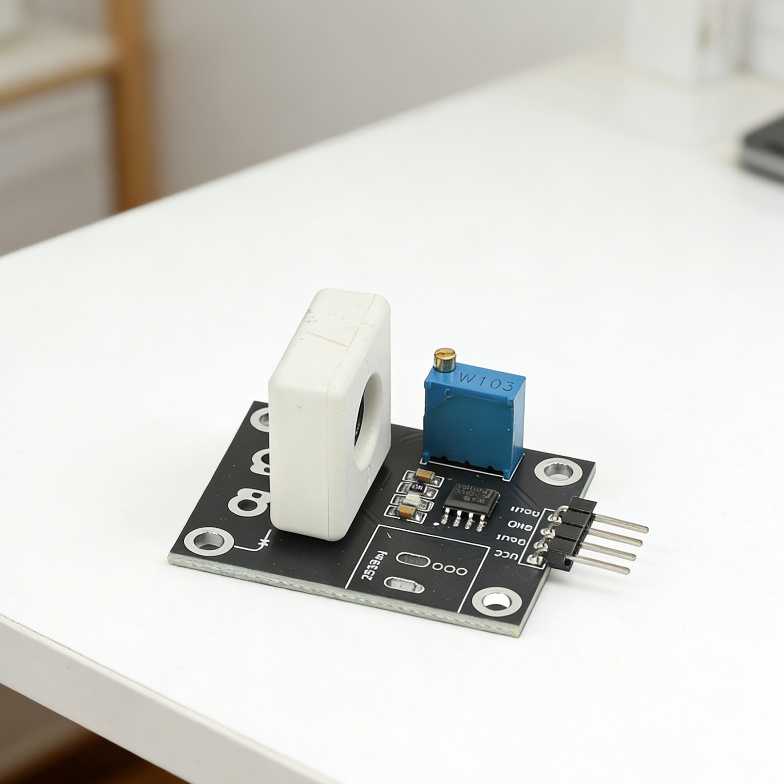 Current Sensor WCS1800 Module with Hall Effect DC 35A for Electrical Use