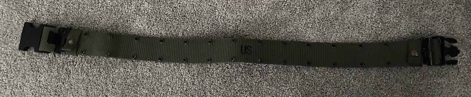 USGI USMC LC2 Alice Belt Black Buckle, Belt Size Medium, OD Green