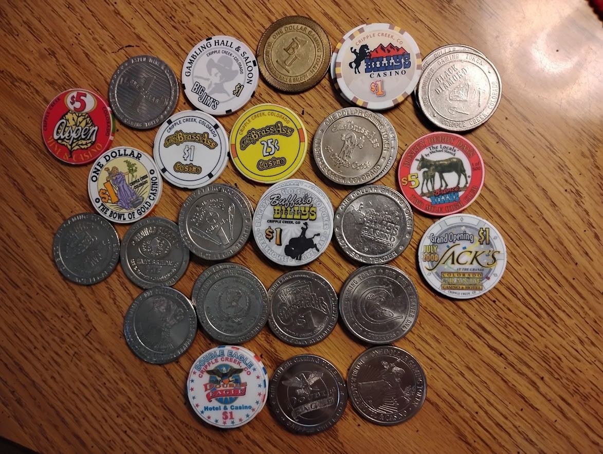 $1 CASINO CHIP OR TOKEN - YOU PICK THE ONE YOU WANT - CRIPPLE CREEK COLORADO
