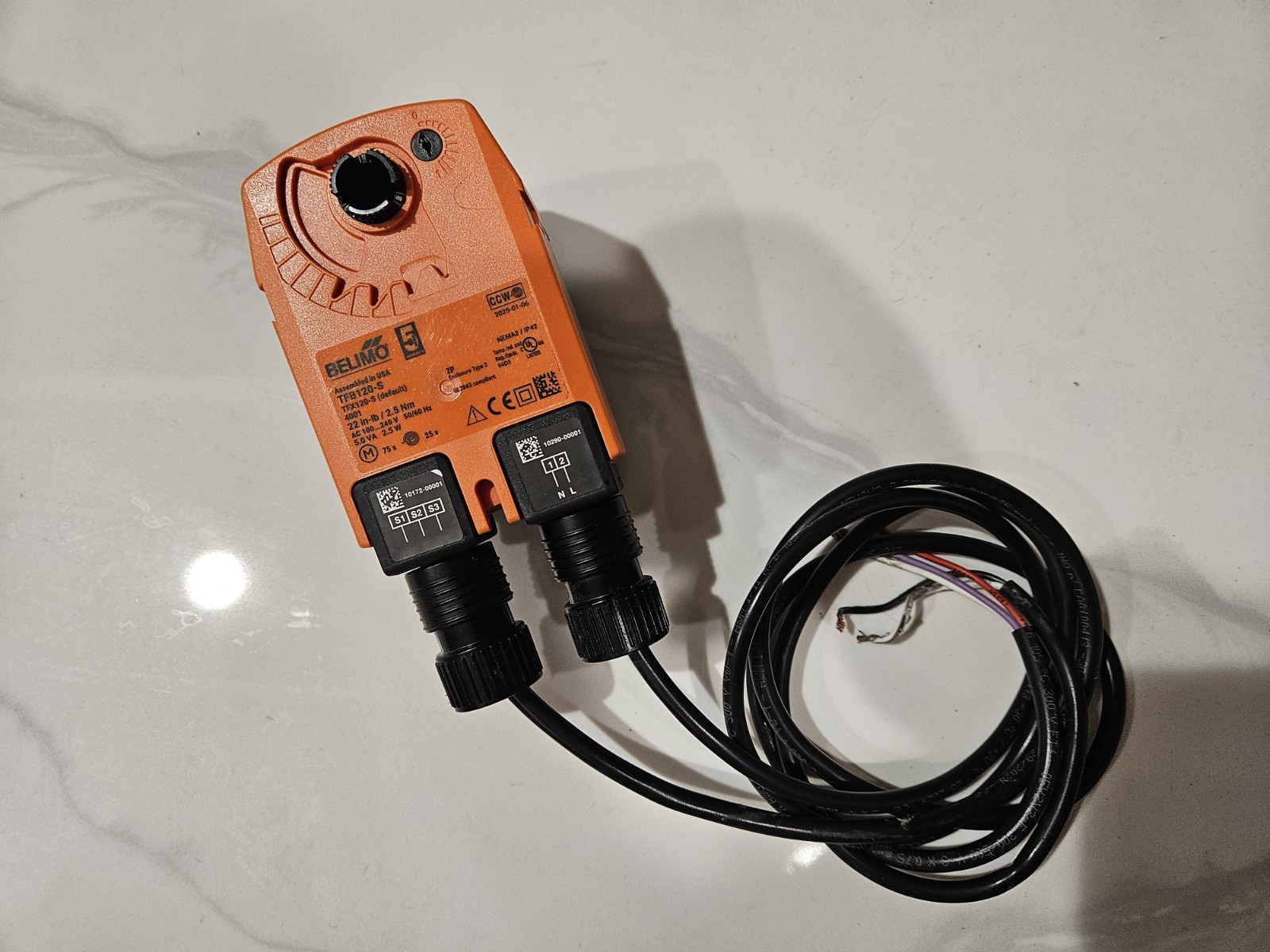 Belimo TFB120-S Damper Actuator 22 in-lb/2.5Nm, AC 100...240V 50/60hz 5.0VA 2.5W