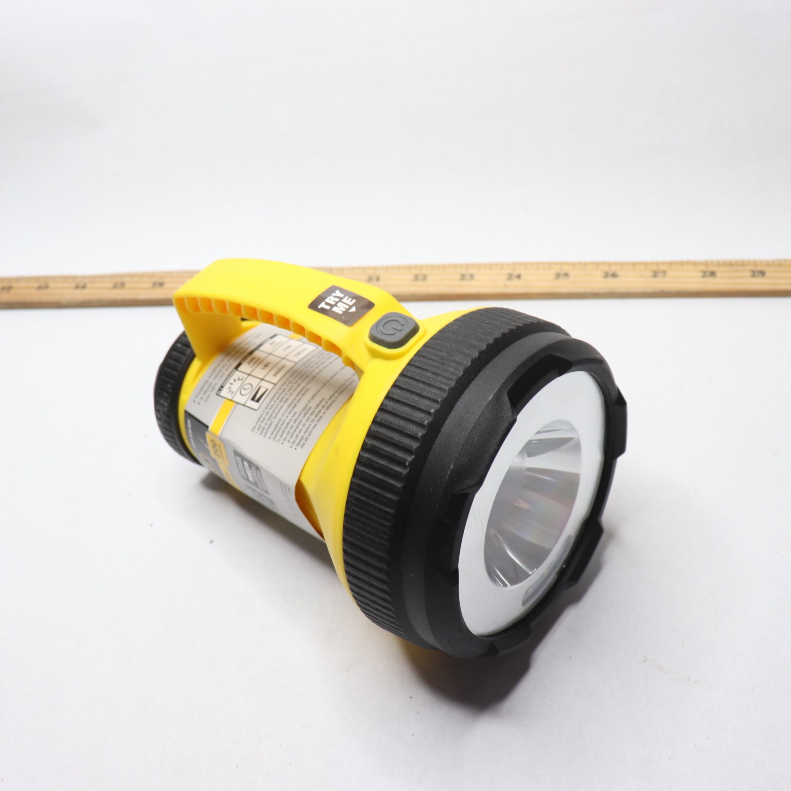 Defiant 200 Lumens Floating LED Lantern 1010 534 031
