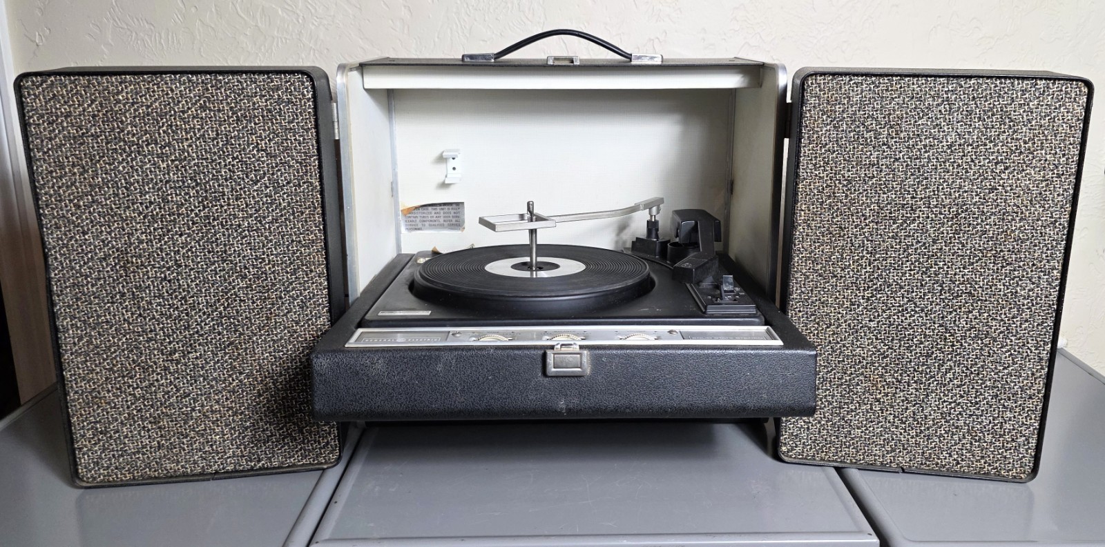G E Solid State Stereo Portable Record Player with Detachable Spea…
