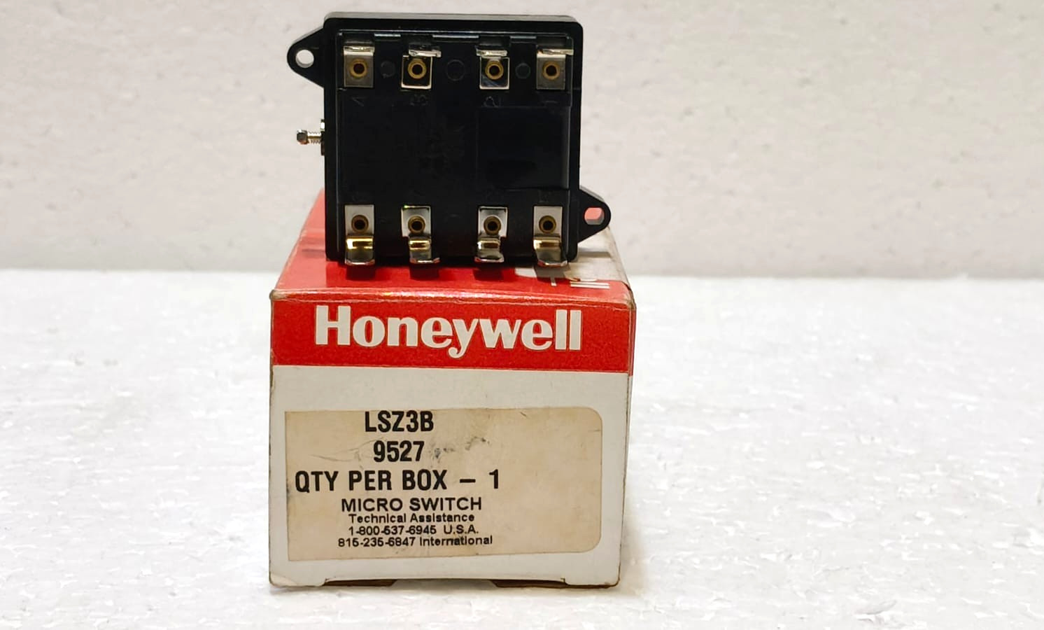 Honeywell MICRO SWITCH LSZ3B 9527 INDUSTRIAL LIMIT MICRO SWITCH NEW NOS