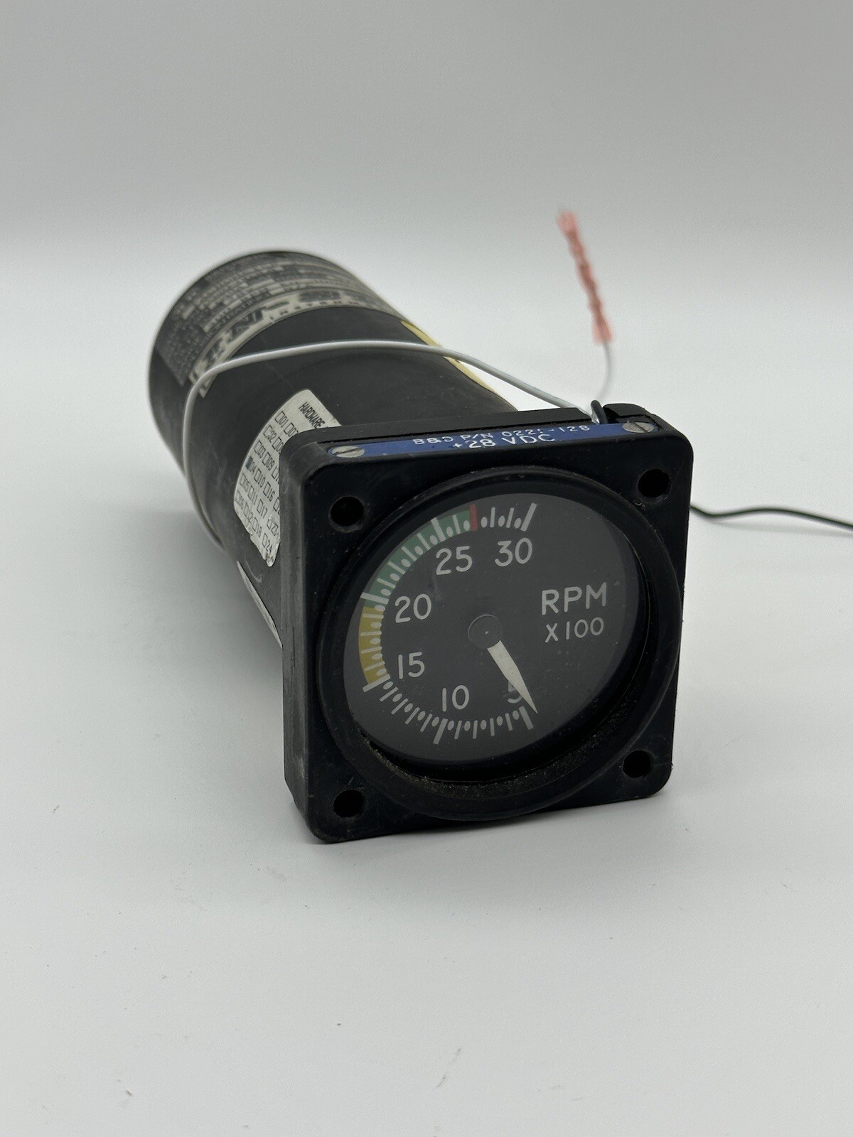 B & D Instruments 2" Round Tachometer Lighted 880039-515 0520-003L 0221-128 RPM