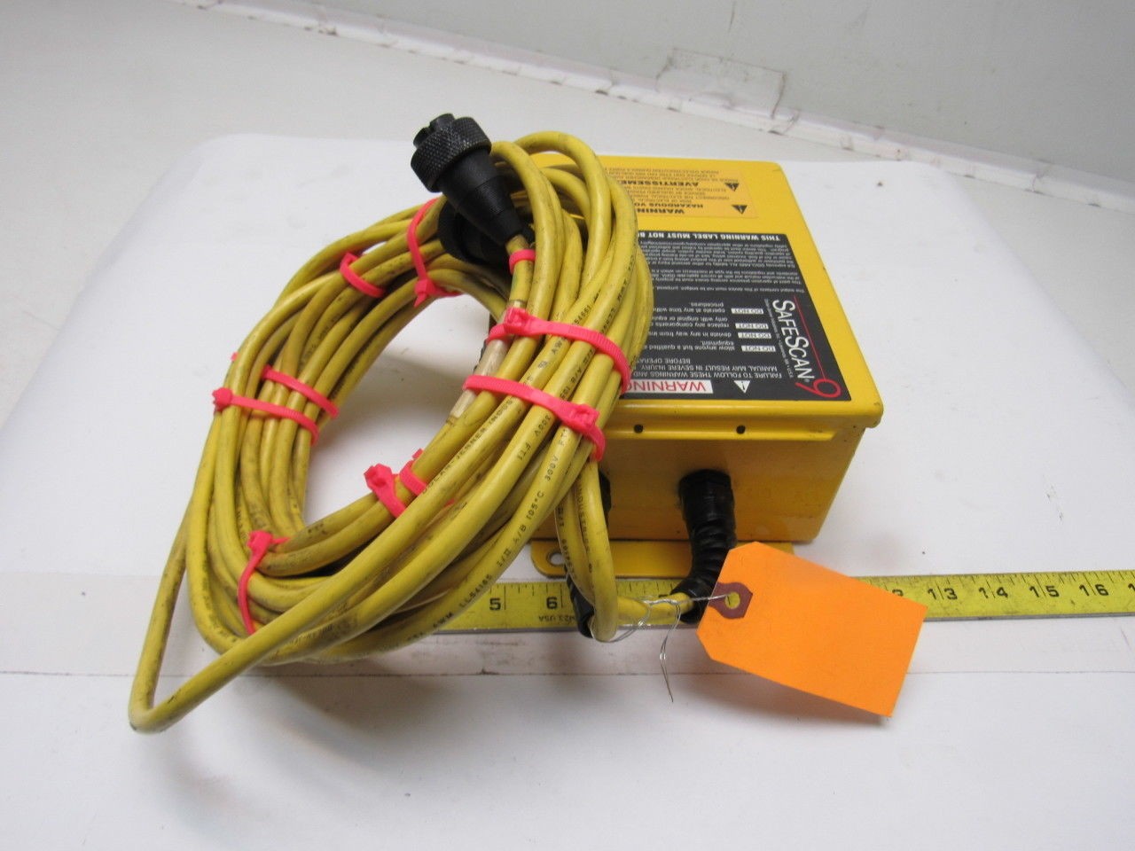 Dolan-Jenner SS910-11010 Safe Scan 9 light Curtain Controller 20' Leads