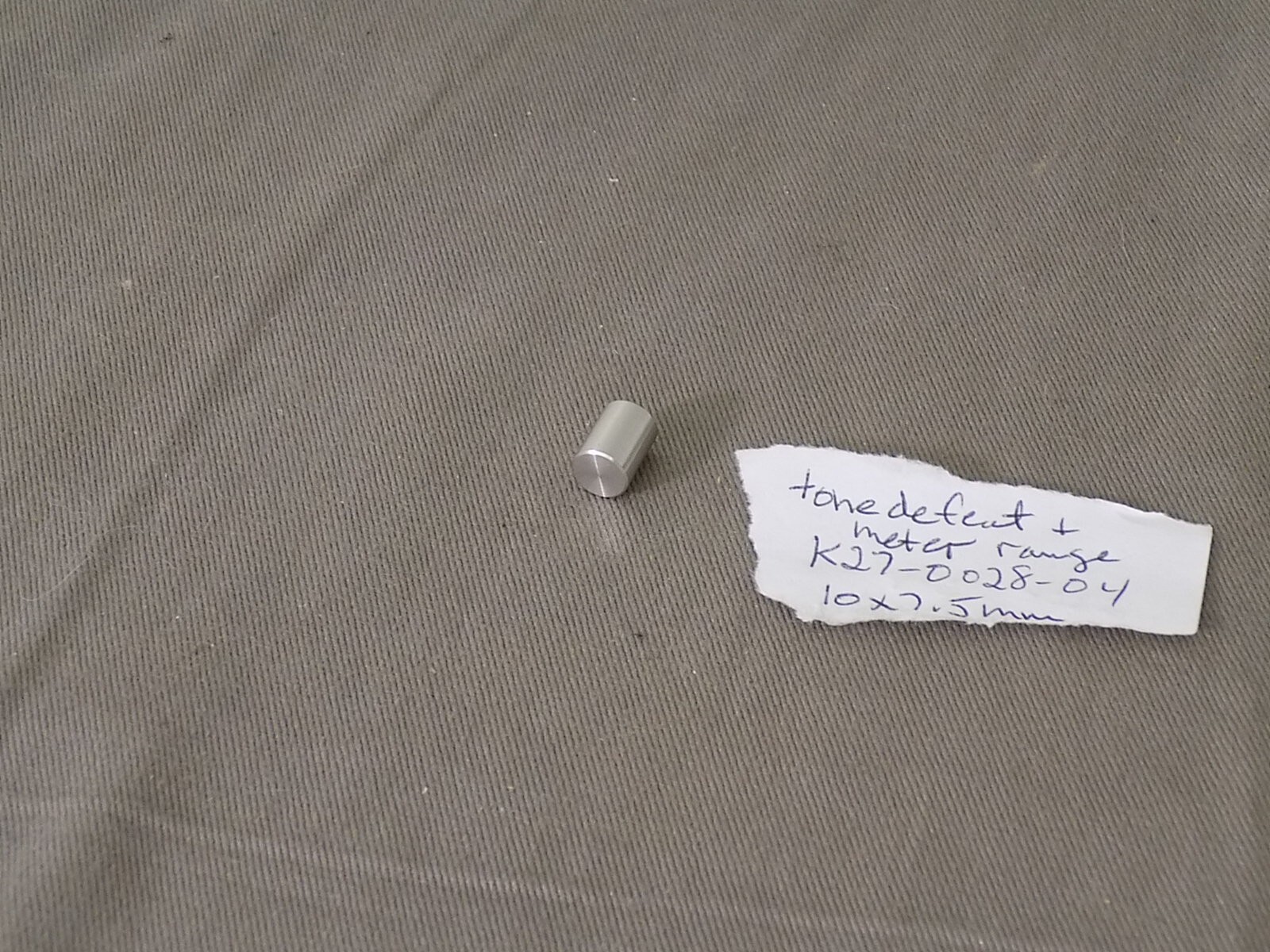 Kenwood KA-5500 Integrated Amplifier Button Knob K27-0028-04 tone and meters