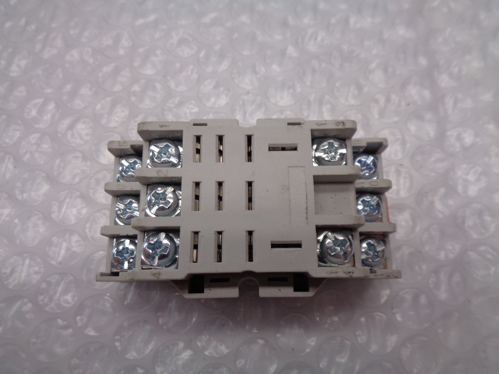 SQUARE D 8501NR43 SER.B RELAY BASE NSNP