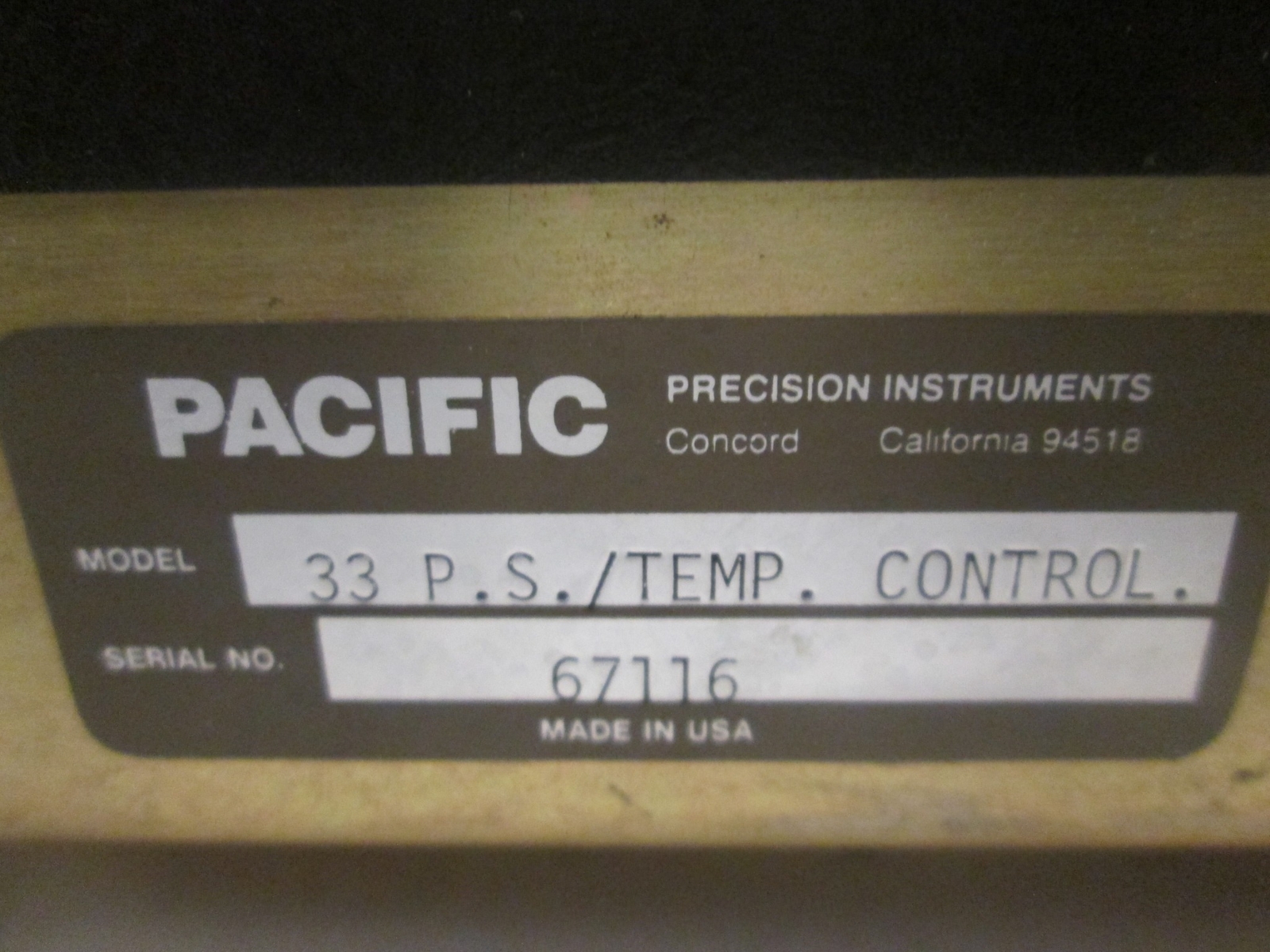 Pacific Instruments, Model 33, Power Supply/ Temperature Controller, Used
