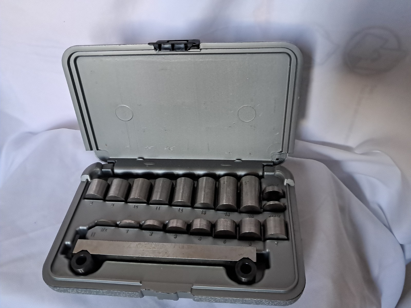 TESA BROWN & SHARPE 598-291-600  Sine Bar Set 18 Risers