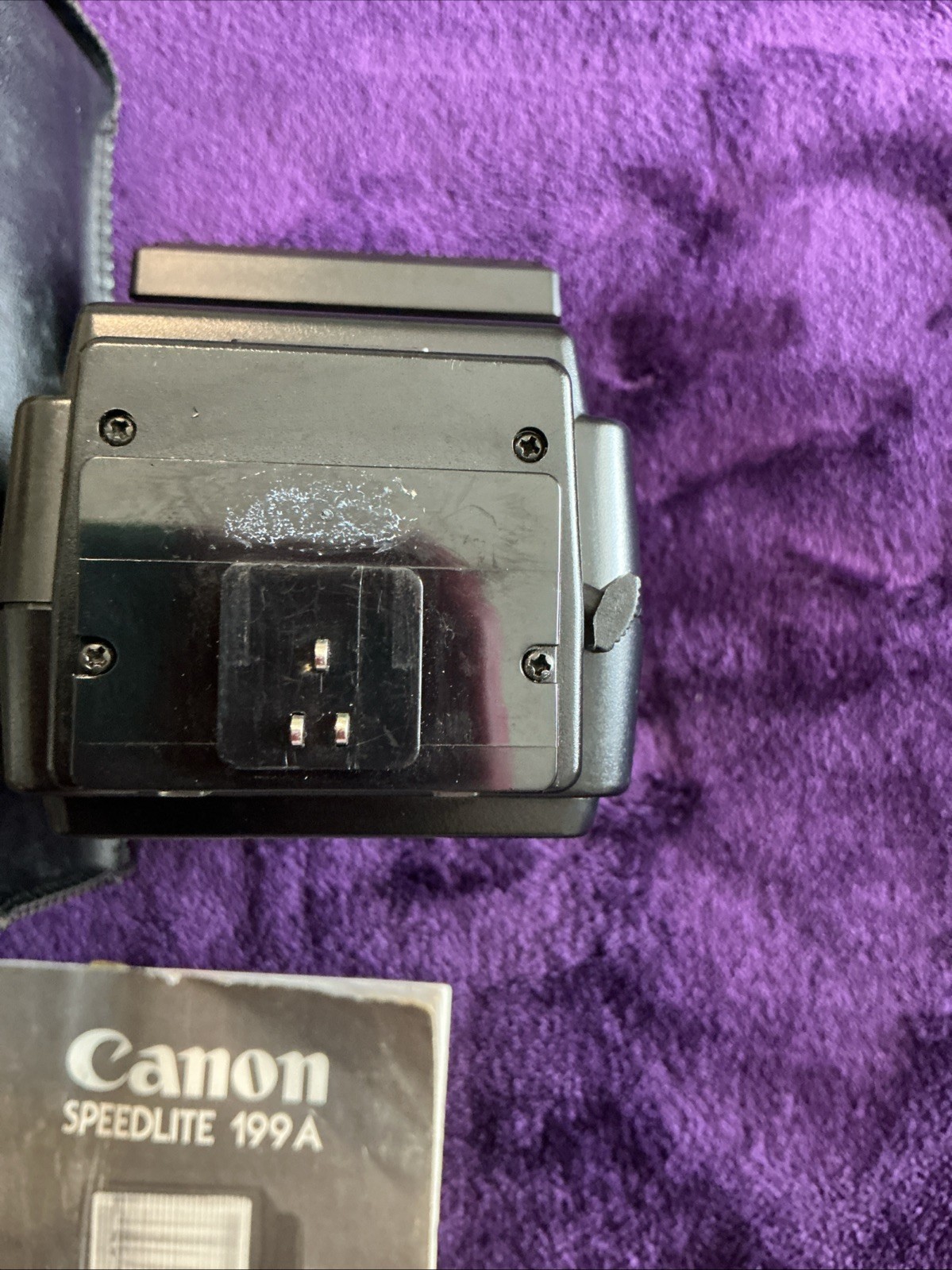 Canon Speedlite 199A Flash w Case & Instructions Manual
