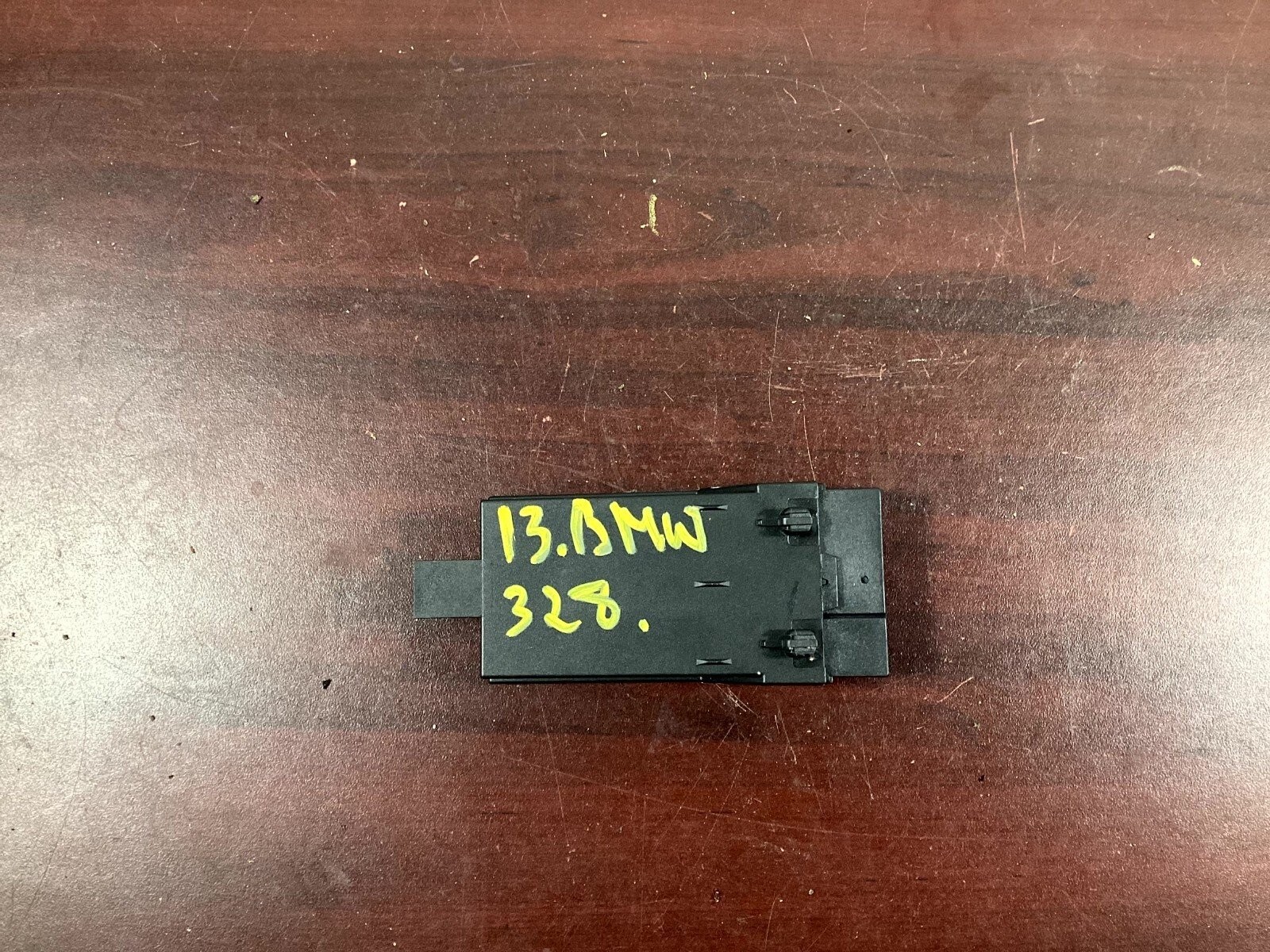 2012-2016 BMW 328i SEAT CONTROL MODULE OEM .