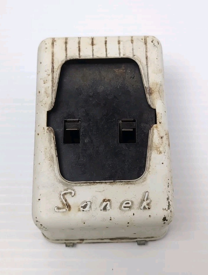 Sanek Vintage Barber Shop Neck Strip Tissue Dispenser Vintage Metal