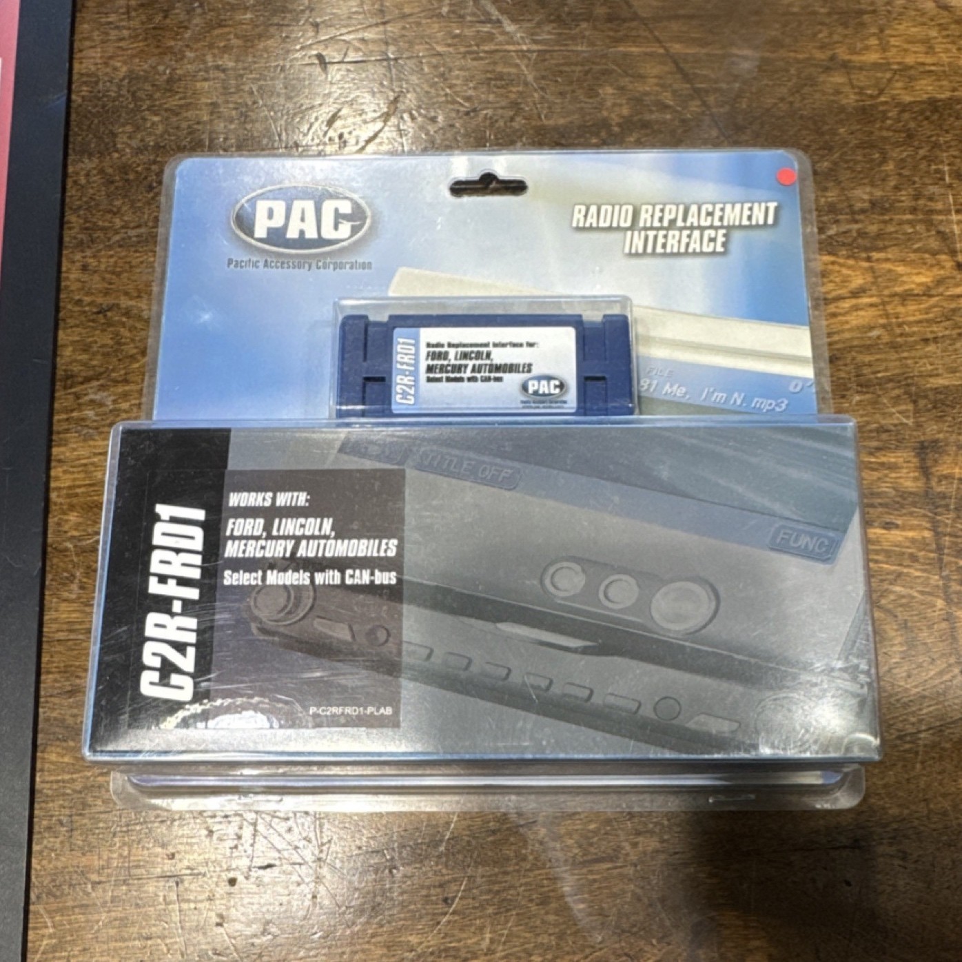 PAC C2R-FRD1 Radio Replacement Interface for Ford Lincoln Mercury
