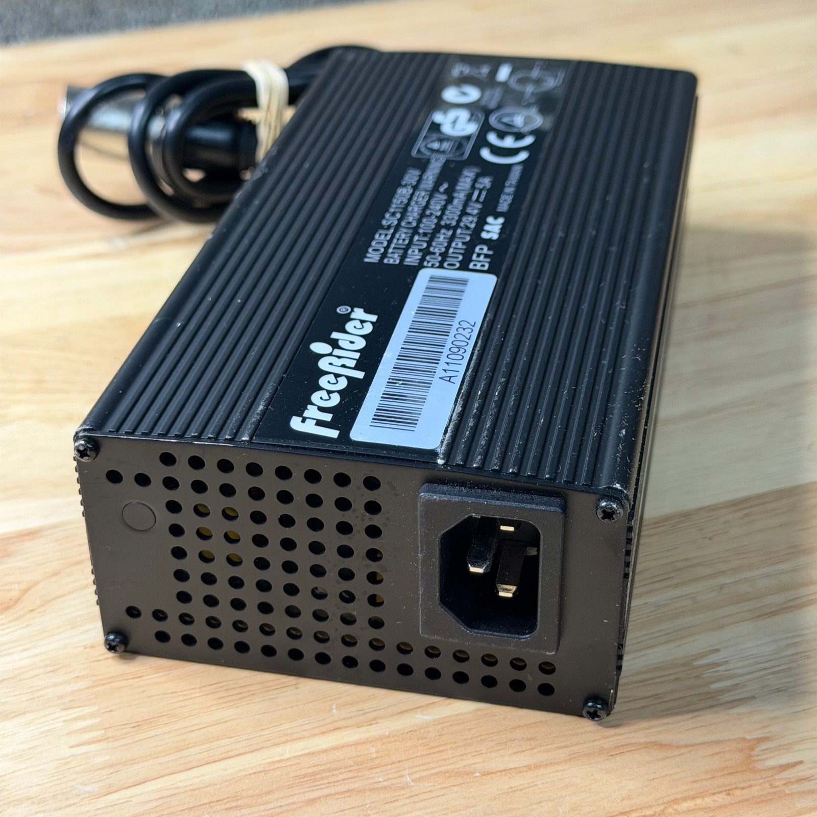 FREERIDERUSA LI-ION Battery Charger SC1150B-30V Electric Wheelchair Mobility