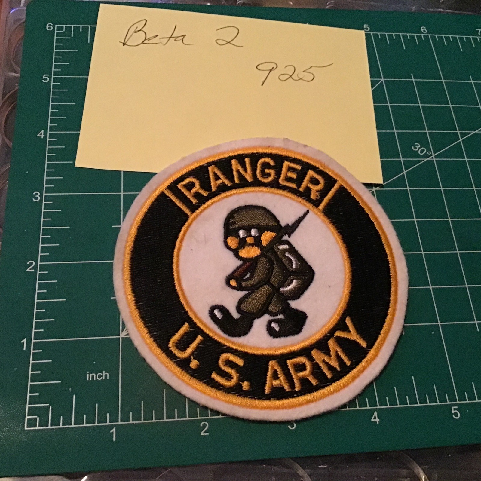 RANGER - U.S. ARMY - Jacket patch - Great for displays. - Cut edge on felt