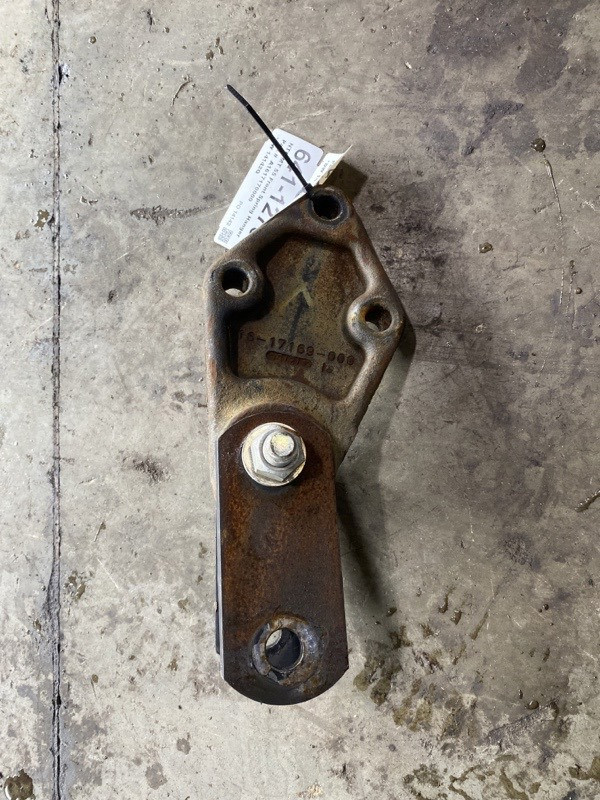 Freightliner MT55 Suspension Bracket A1617170000 (641-12673)