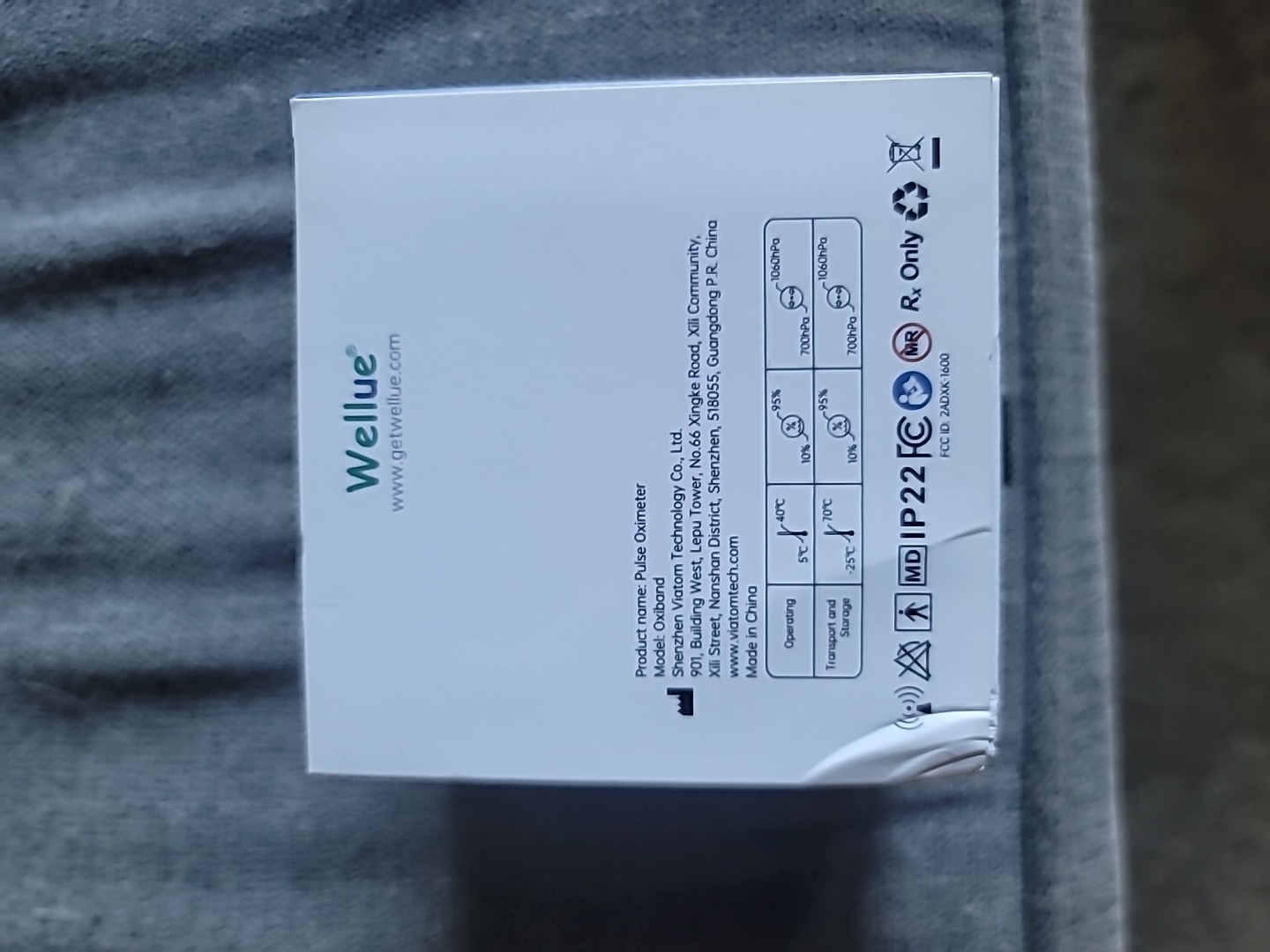Checkme O2 Max Pulse Oximeter for SpO2 and Heart Rate Tracking Continuously