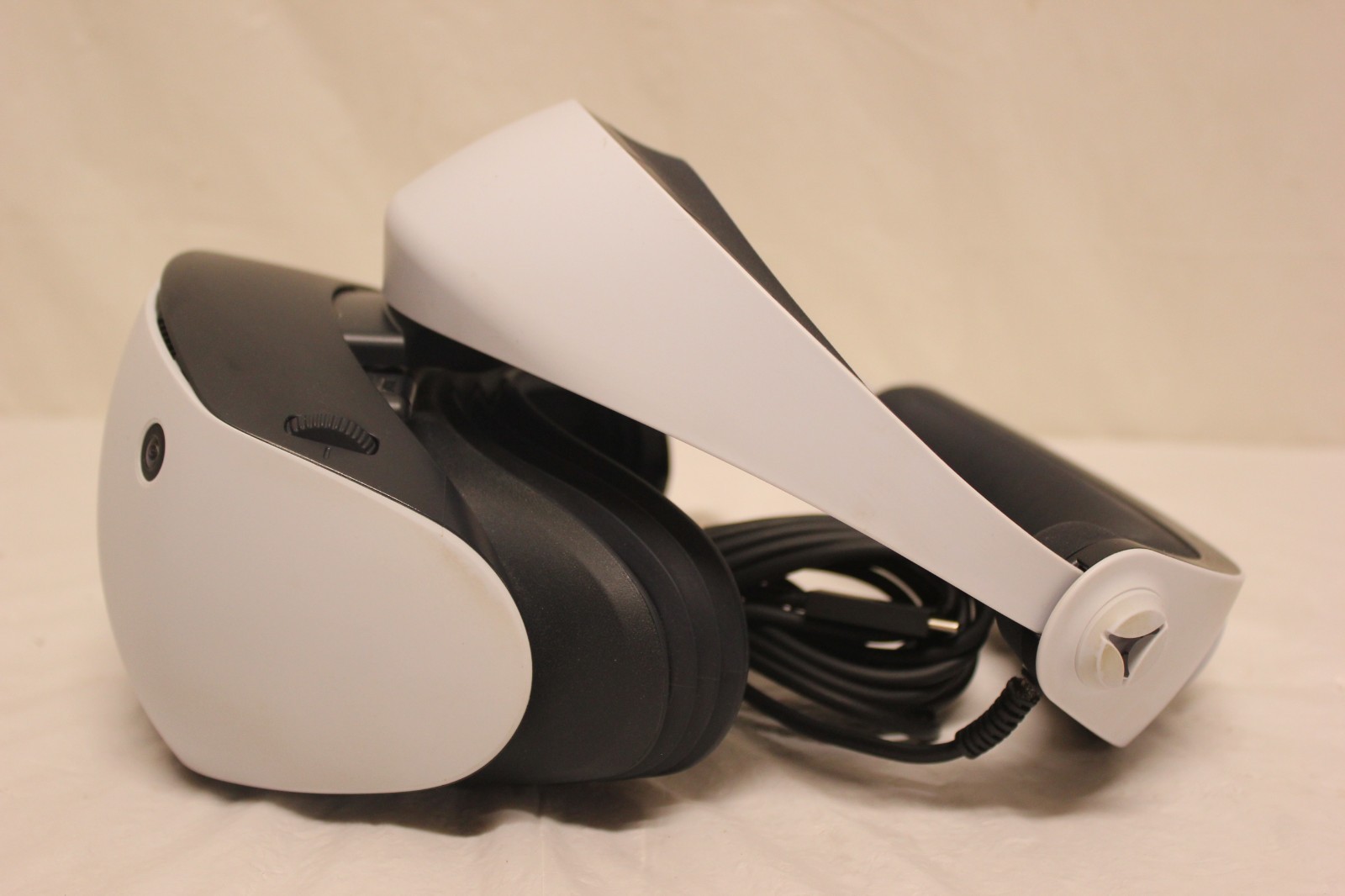 Meta Quest 3 512GB Standalone VR Virtual Reality Gaming Controllers Battery Pack