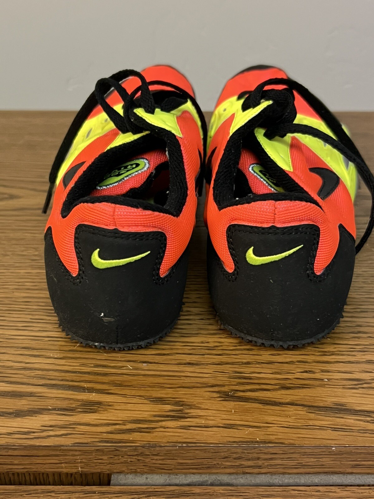 NIKE Bowerman Zoom Rival Track & Field Spikes Size 8 , EUC Pre Warn