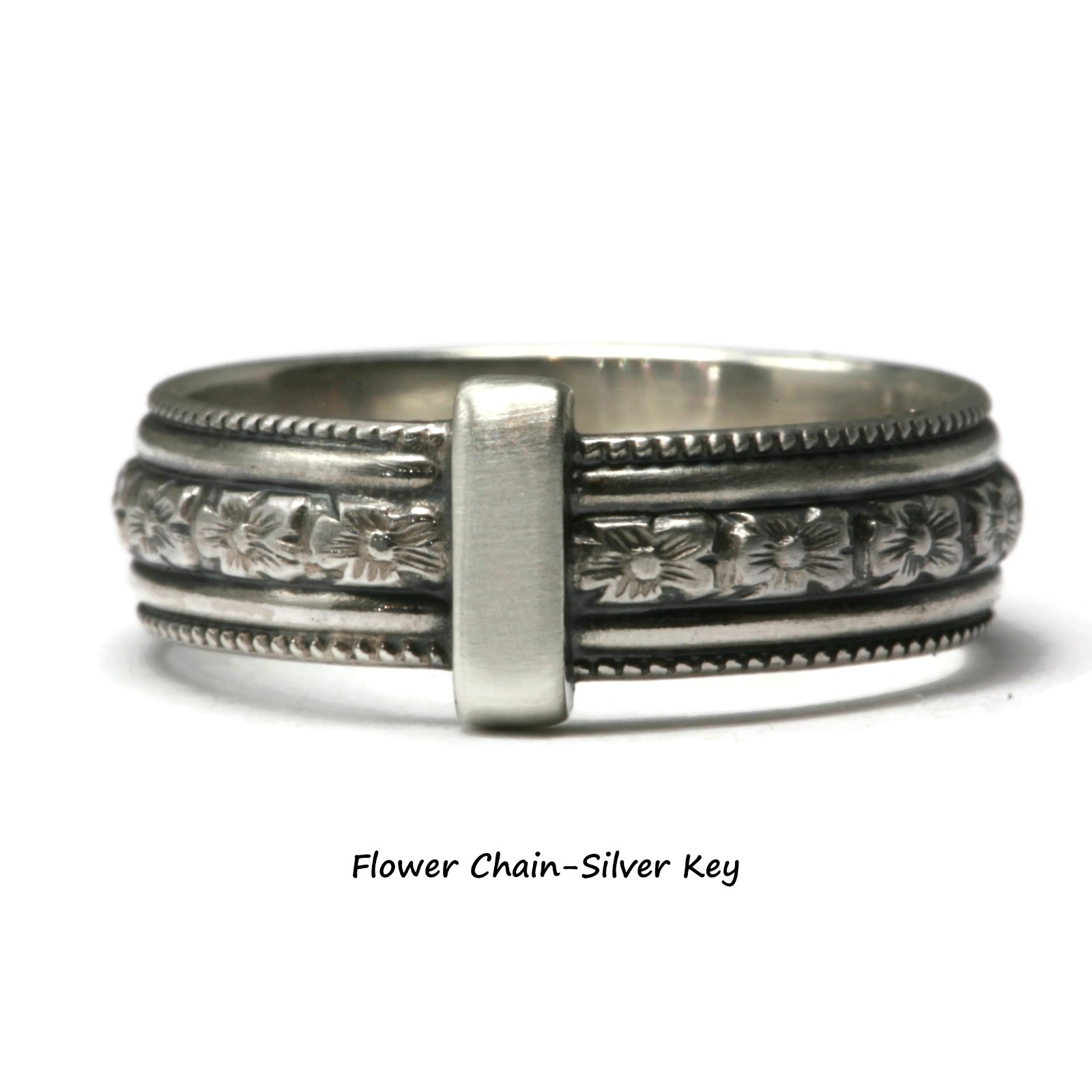 Outlander Celtic Style 925 Sterling Silver Flower Chain Pattern Band