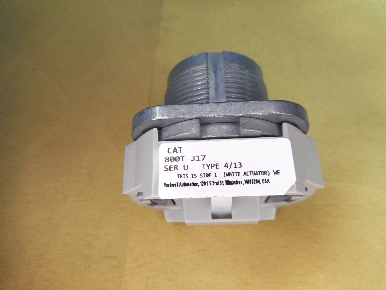 Allen Bradley 800T-J17 selector switch (NIB)