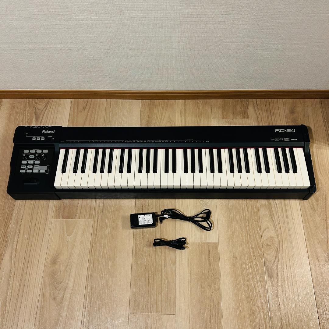 Roland RD-64 Digital Piano 64 Key Weighted Action Synthesizer Tested Excellent