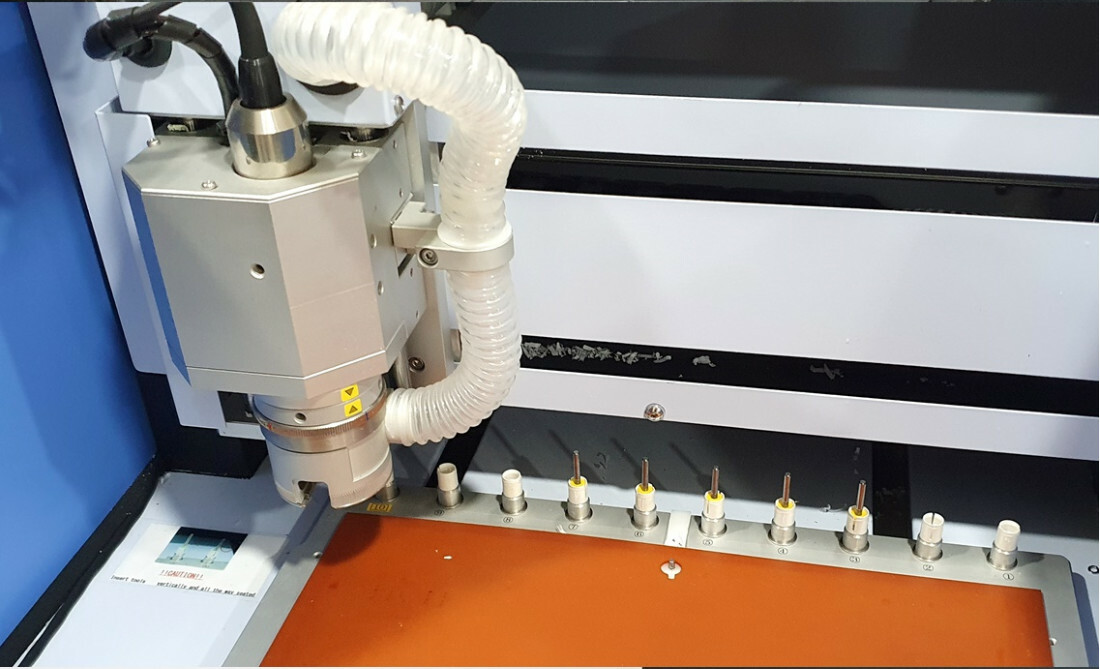Mits Eleven Auto PCB Prototyping System [#B1]