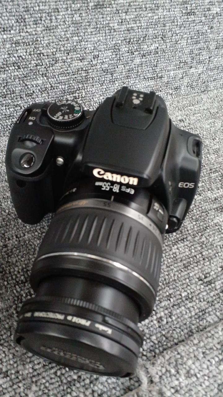 CANON DS126151 Digital DSLR Camera