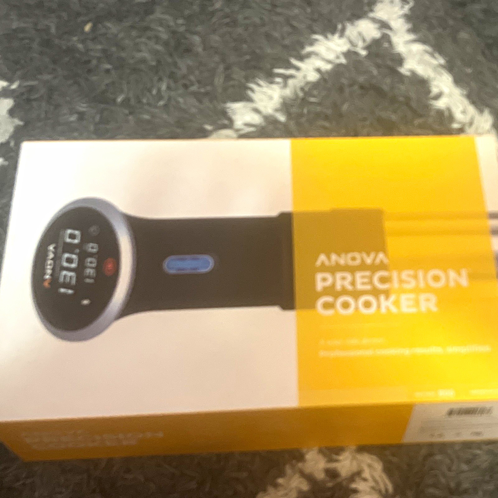 Anova Precision Cooker Sous Vide Immersion Circulator 800W Black Stainless 120V