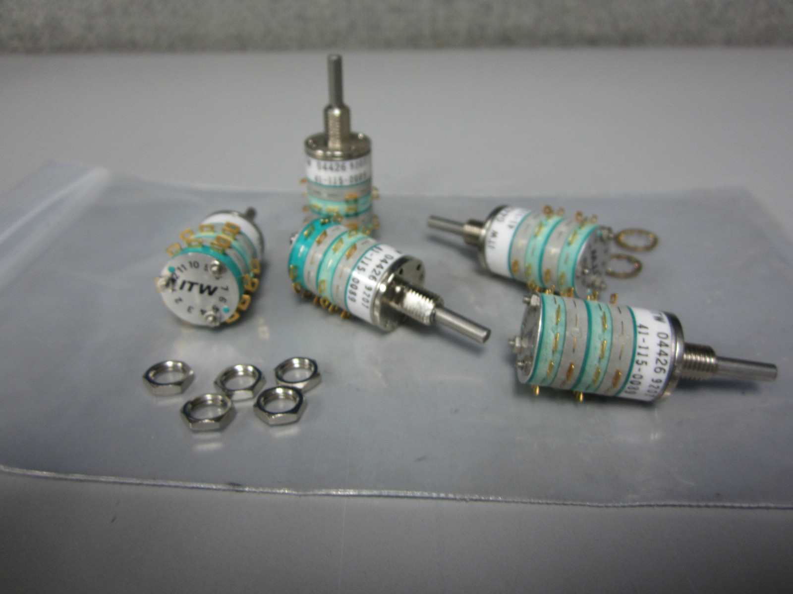 ITW 41-115-0089 Rotary Switch 04426 9207 NEW Pack of 5