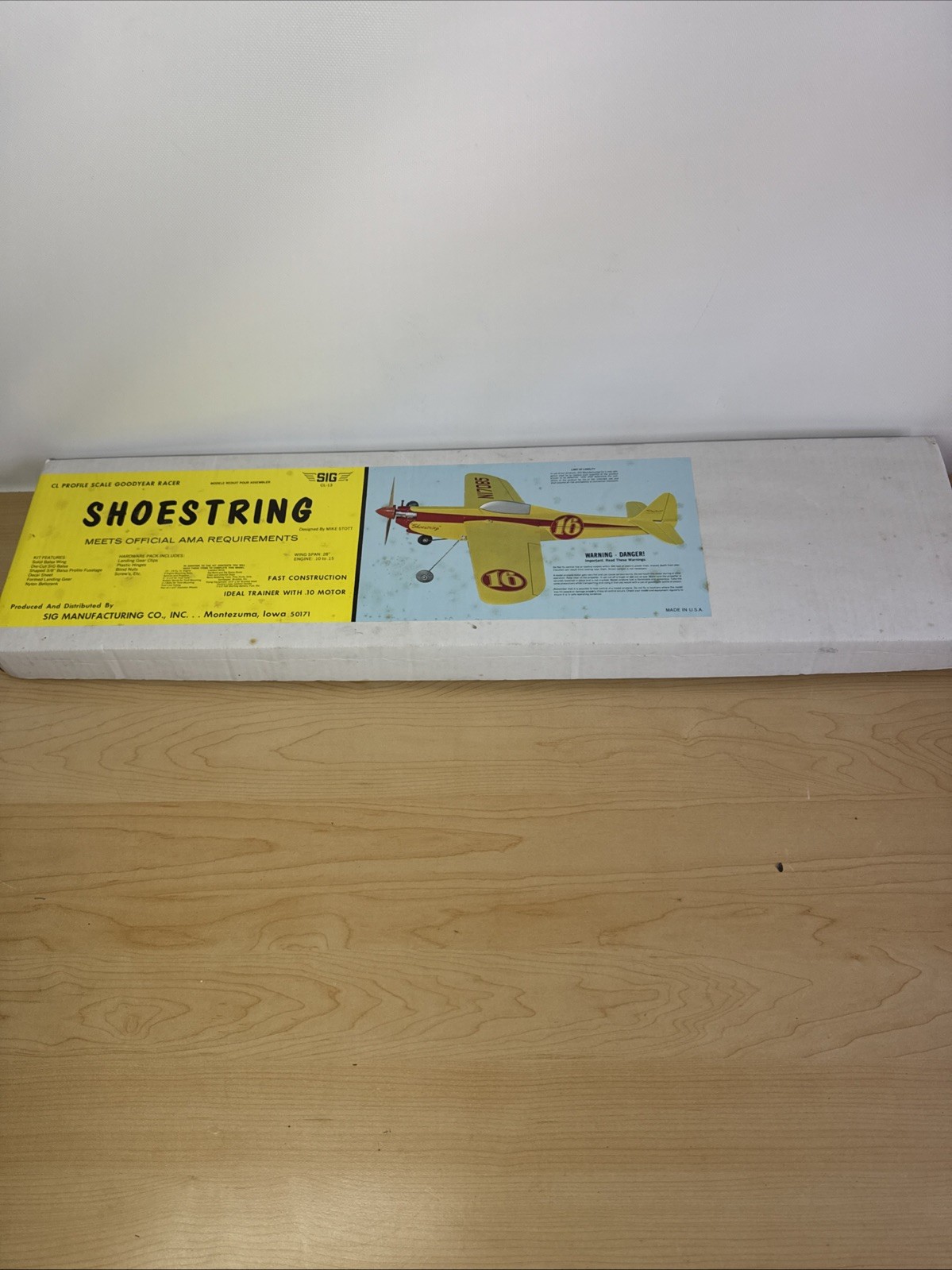 1975 SIG CL-13 Goodyear Racer Shoestring Model Airplane Kit New In Box